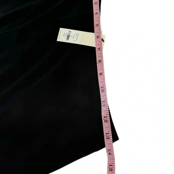 NWT Francesca's Mi Ami Black Feather Hem Mini Skirt City Classic Modern Small - Picture 7 of 10